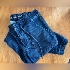 Women’s Size 8 American Eagle denim joggers